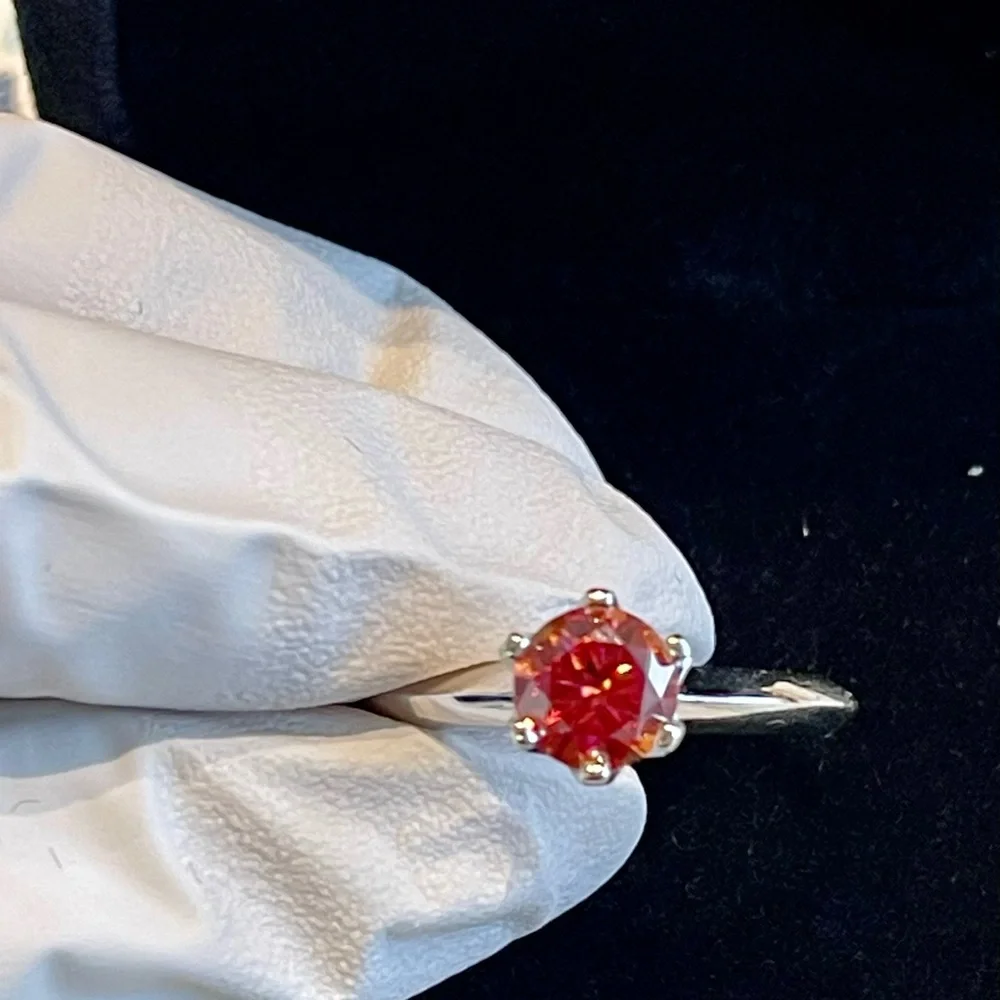 Solid sterling silver 925 1CT Moissanite ring